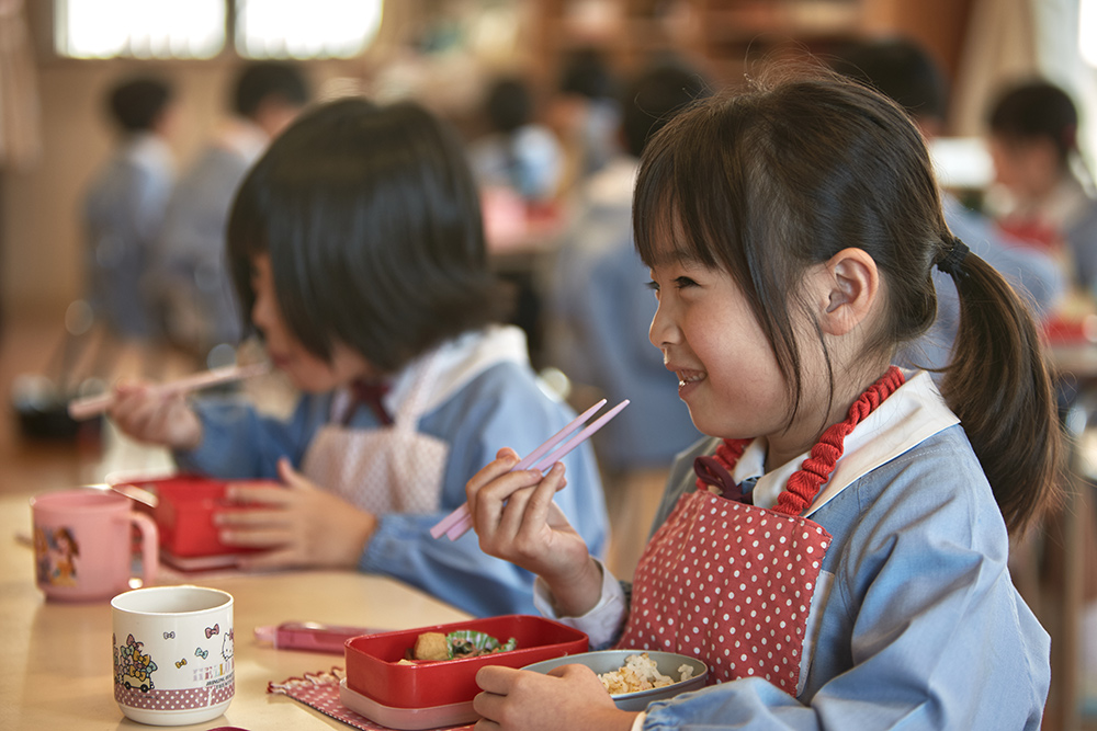 給食